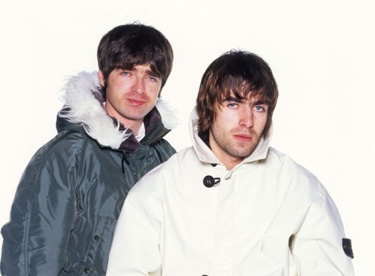 00 niam gallagher v oasis