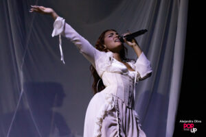 violeta gira