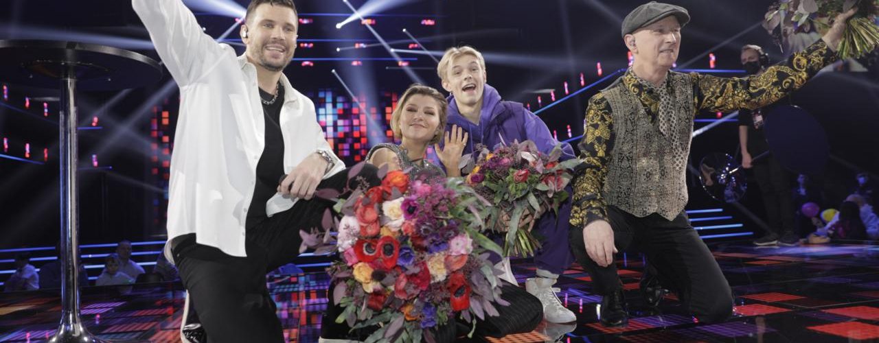 Los vencedores de la primera semifinal del Melodifestivalen 2022: Robin Bengtsson, Cornelia Jakobs, THEOZ y Danne Stråhed. Autora: Annika Berglund / SVT.